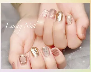 ネイル Lucky Nail Studioのネイルデザイン