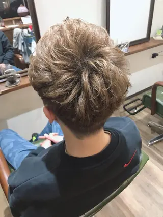 ショート パーマ メンズ Rug Relief所属・Rug Relief 吉田のヘアスタイル