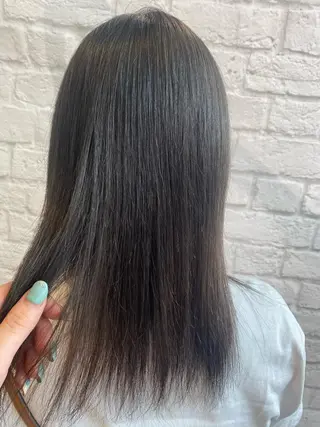 セミロング カラー diar／Saori 透明感カラー🤍のヘアスタイル