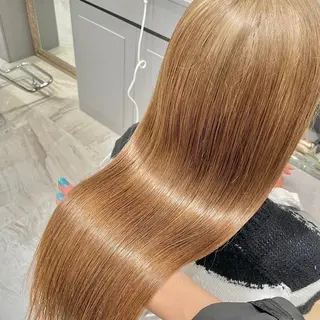 ロング 岡田準希/韓国/透明 感カラー/美髪矯正のヘアスタイル