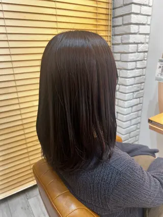 セミロング adorableけやき通り店所属・adorable 小西彩里のヘアスタイル