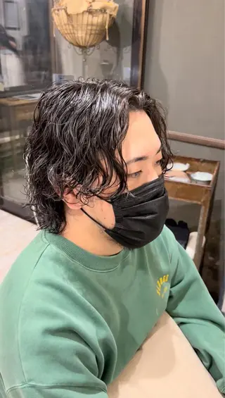 ミディアム パーマ メンズ メンズStylist 山根慧のヘアスタイル