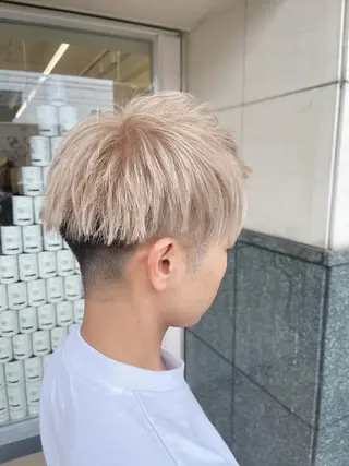 メンズ カラー カラー＆ブリーチ特化 ジェミニ メンズ瀬田のヘアスタイル
