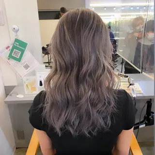ミディアム カラー ✂似合わせカット 🦋カラーみやび🪽のヘアスタイル