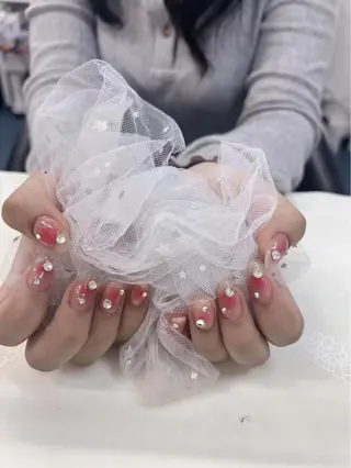 ネイル ビューティーサロン ヘゼリヒのネイルデザイン