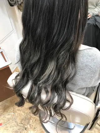 ロング カラー 平尾 拓也のヘアスタイル