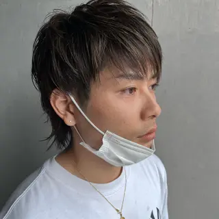 ショート Log(ログ)所属・Log 坂牛匠のヘアスタイル