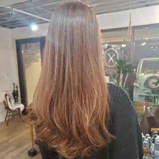 ロング カラー フリーランス所属・韓国ヘア レイヤー くびれヘアMATSUのヘアスタイル