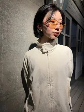 ショート カラー ハイトーン/顔まわり レイヤー/YUKAのヘアスタイル