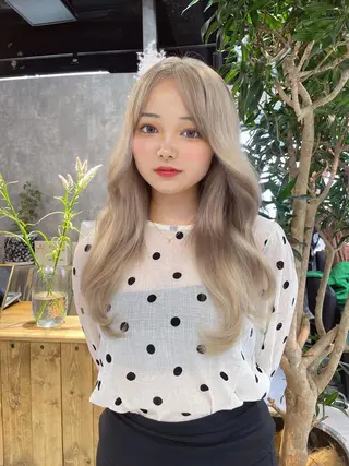 ロング カラー 宮城 ほのかのヘアスタイル