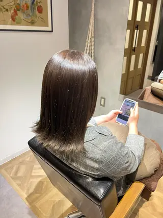 ミディアム カラー スゲノ ルウのヘアスタイル