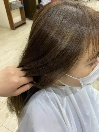 ロング NUDE COLOR所属・鈴木 琴乃のヘアスタイル