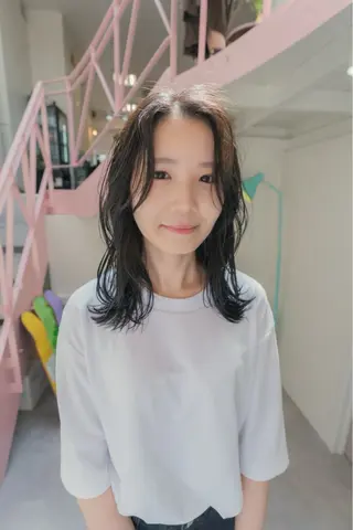ミディアム kyon.hair 韓国カットカラーのヘアスタイル