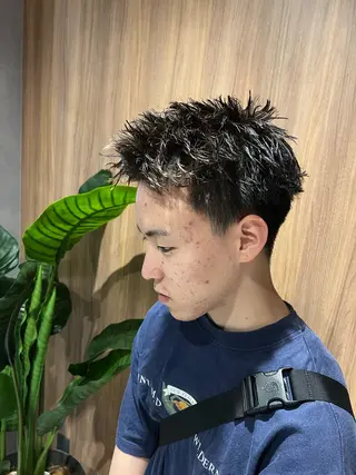 ショート 加藤 楓のヘアスタイル