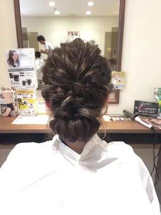 ミディアム セミロング ヘアアレンジ ✨レイヤーお任せ✨ 林有里子のヘアスタイル