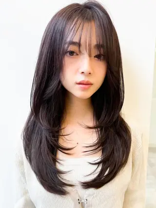 ロング 透明感カラー🩶 韓国レイヤー🩶結華のヘアスタイル