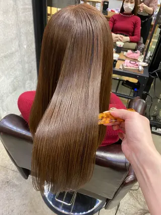 ロング ❣️髪質改善特化❣️ カモアオイのヘアスタイル