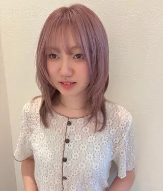 ショート 大人可愛いカラー 🩵yuna🌙のヘアスタイル