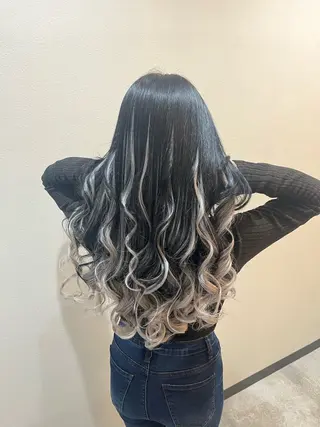 ロング 🐈‍⬛ララモアナ yuri🐈‍⬛のヘアスタイル