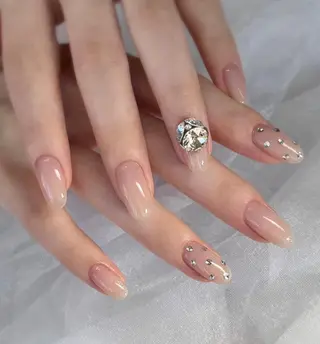 ネイル RAFFINE haru🦋🩵のネイルデザイン