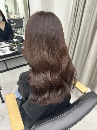 ロング ななみ.⋆𝜗𝜚 艶カラー/まつパのヘアスタイル