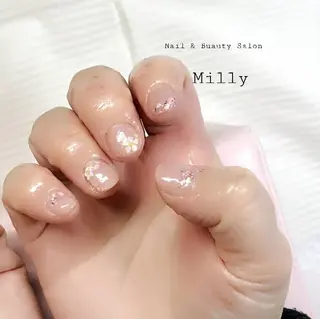 ネイル milly nail （予約担当)のネイルデザイン