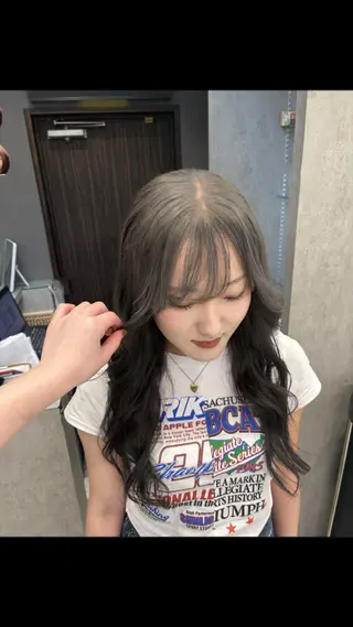 ロング カラー ハイトーン/デザイン 天神SAKURAのヘアスタイル