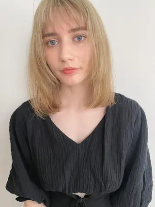 セミロング レイヤーカット ✨️奥田良太✨️のヘアスタイル