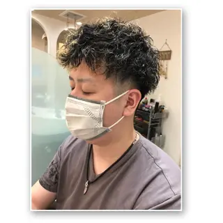 パーマ メンズ ココラッシュ上野御徒町店所属・y.e cocoのマツエク・マツパデザイン