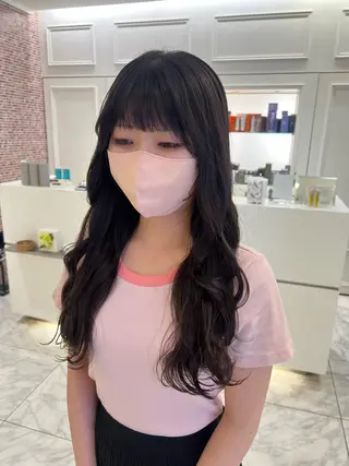 セミロング カラー ヘアアレンジ 大人girly／ 銀座RINOSEのヘアスタイル