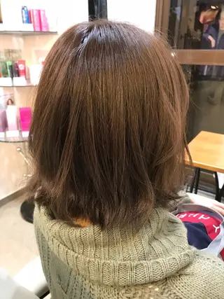 ミディアム カラー 渋谷宮益坂 omoのヘアスタイル