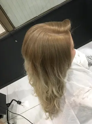 カラー 🦖店長🦖pino #しのだスペシャルのヘアスタイル