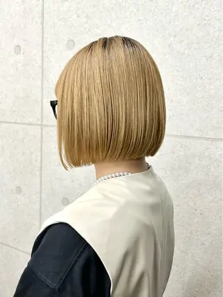 ショート カラー レイヤー ハイトーン 暖色⭐︎KANAKOのヘアスタイル