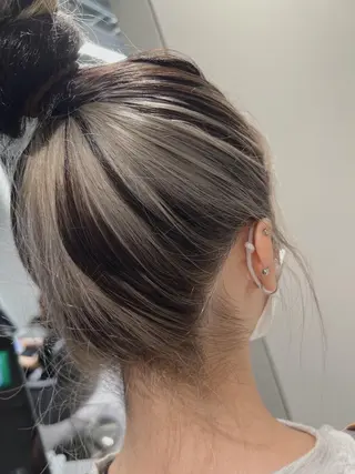 カラー 石井 潤のヘアスタイル