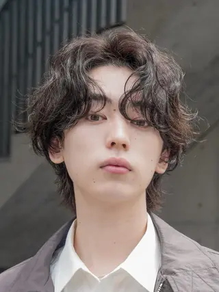 パーマ メンズ fifth 原宿 波巻きパーマイノウエのヘアスタイル