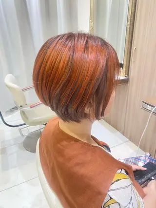 ショート カラー 古川 琴美のヘアスタイル