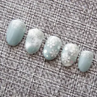 ネイル 山田 麻衣のネイルデザイン