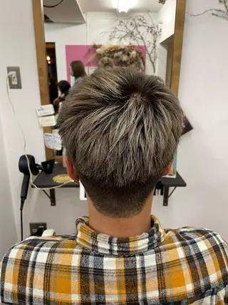 ショート メンズ JERICHO HAIR所属・河野 由佳の眉毛・アイブロウイメージ