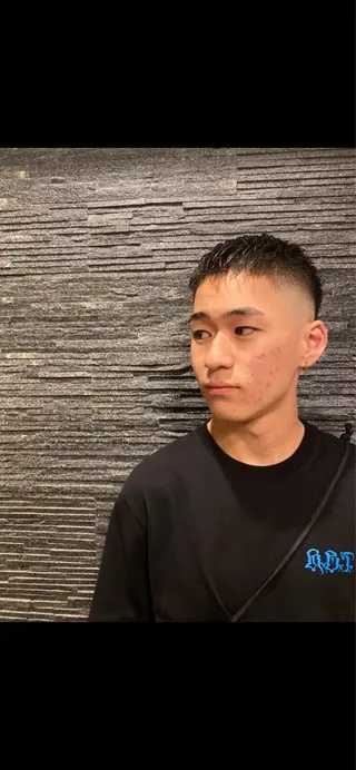 ショート ヒロ銀座所属・牧 颯斗のヘアスタイル