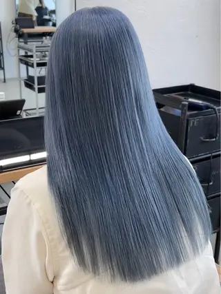 ロング カラー ヘアアレンジ 坂齋大地／レイヤー/ ミルクティーのヘアスタイル