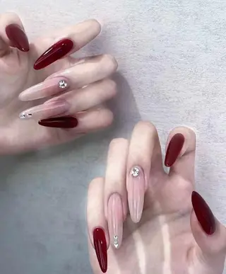 ネイル VIVIAN エイのネイルデザイン