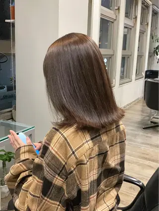 カラー や ぎ /神戸美容室 /顔まわりレイヤーのヘアスタイル