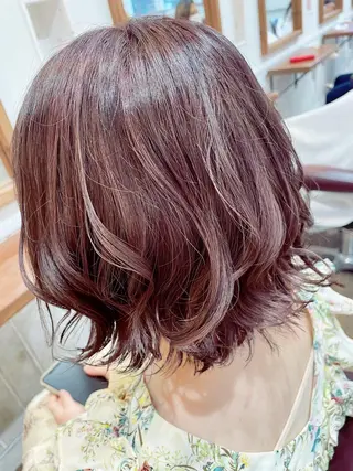 カラー 塩崎 明菜のヘアスタイル
