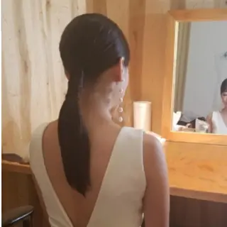 セミロング kimoto akaneのヘアスタイル