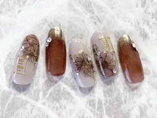 ネイル orbe 小門のネイルデザイン