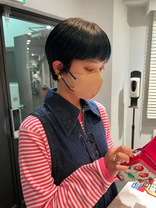 ショート カラー アンニュイヘア🪽 ayumiのヘアスタイル