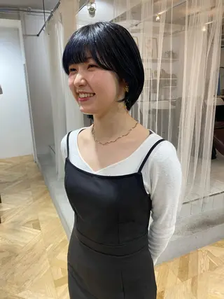 ショート カラー 🌻名古屋🌻 🫧ハイトーン🫧のヘアスタイル