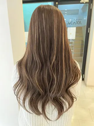 カラー Chere rosso所属・✨頭身浴無料 -chere-金剛店のヘアスタイル
