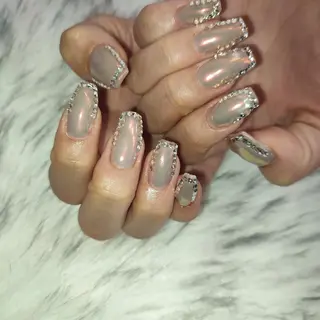 ネイル RUNWAY 　　の眉毛・アイブロウイメージ