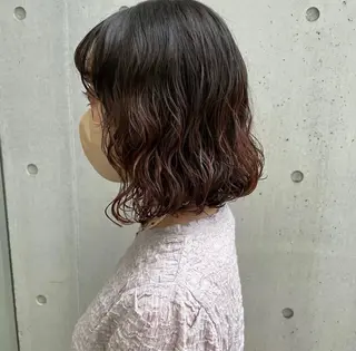 ミディアム パーマ 田井 珠利斗のヘアスタイル